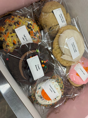 College Cookie Box Assortment