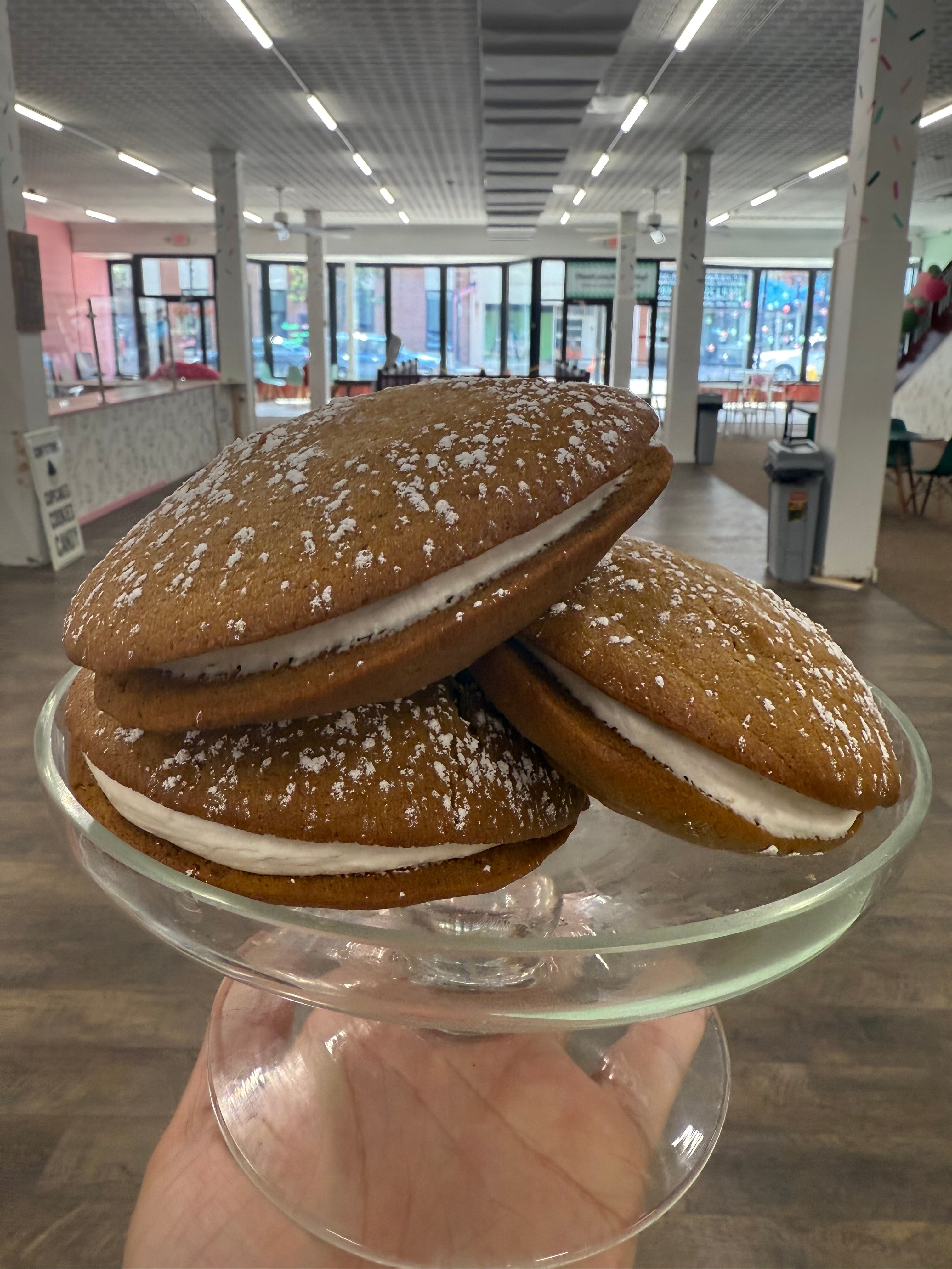 Pumpkin Whoopie Pies (large)